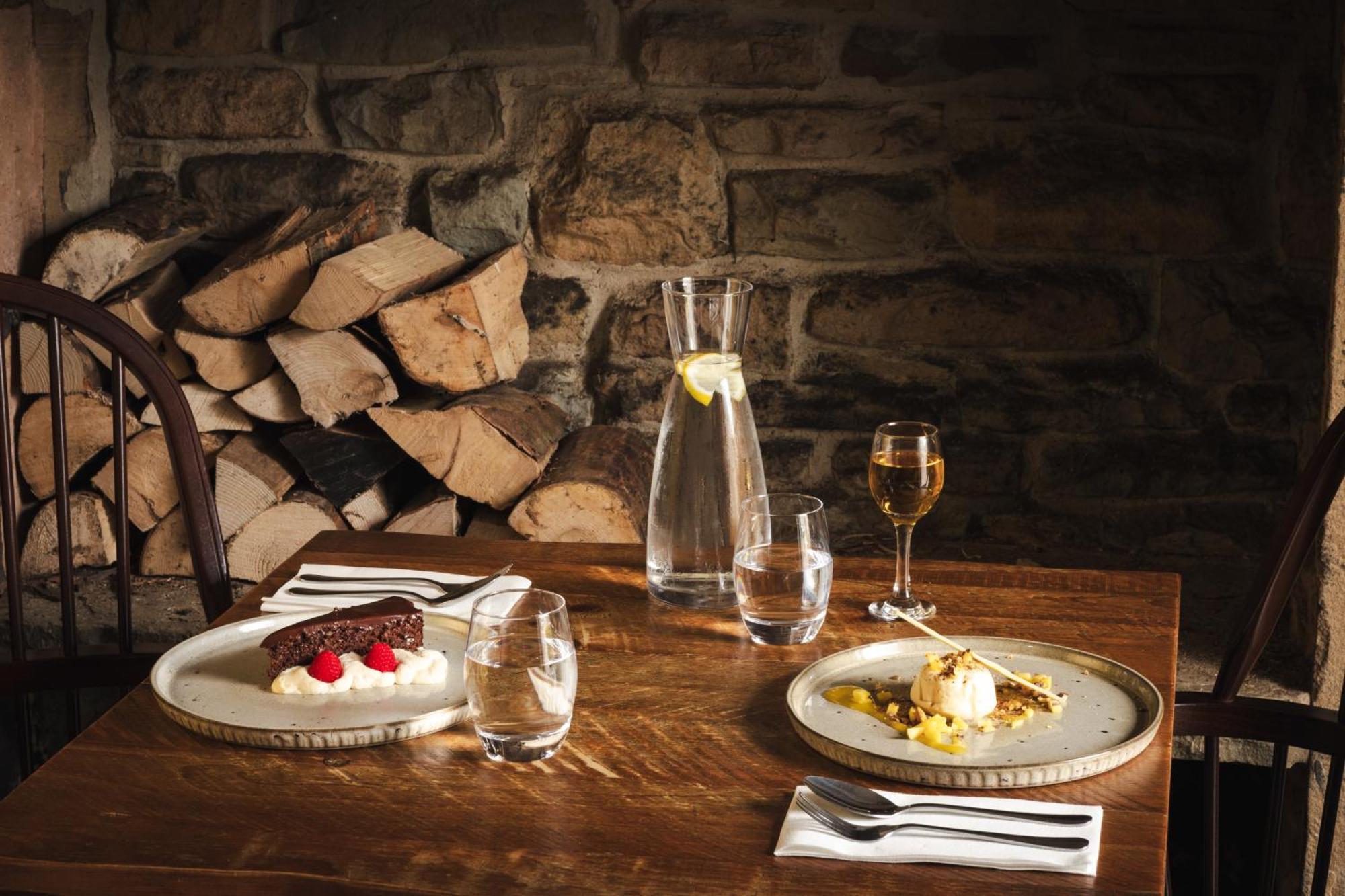 The Pilsley Inn - Chatsworth Baslow Dış mekan fotoğraf